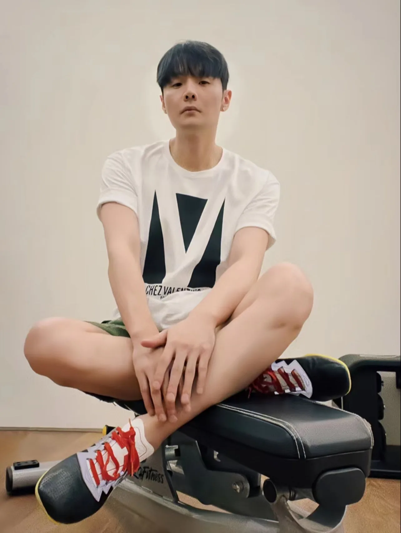 Кроссовки Женские Valentino 1590