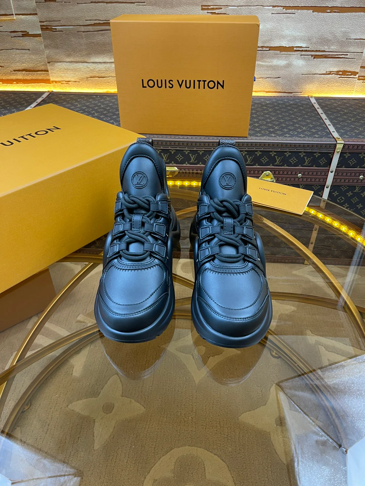 Кроссовки Женские Louis Vuitton 17373