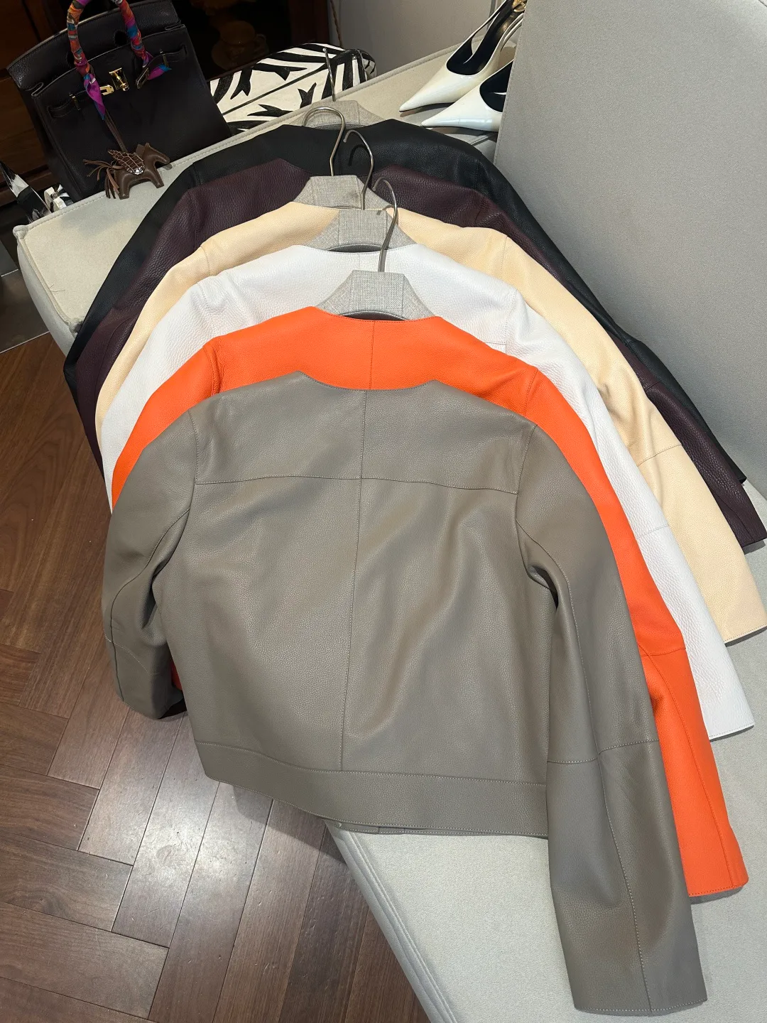 Кожаные Куртки И Дублёнки Женские Hermes 17959689