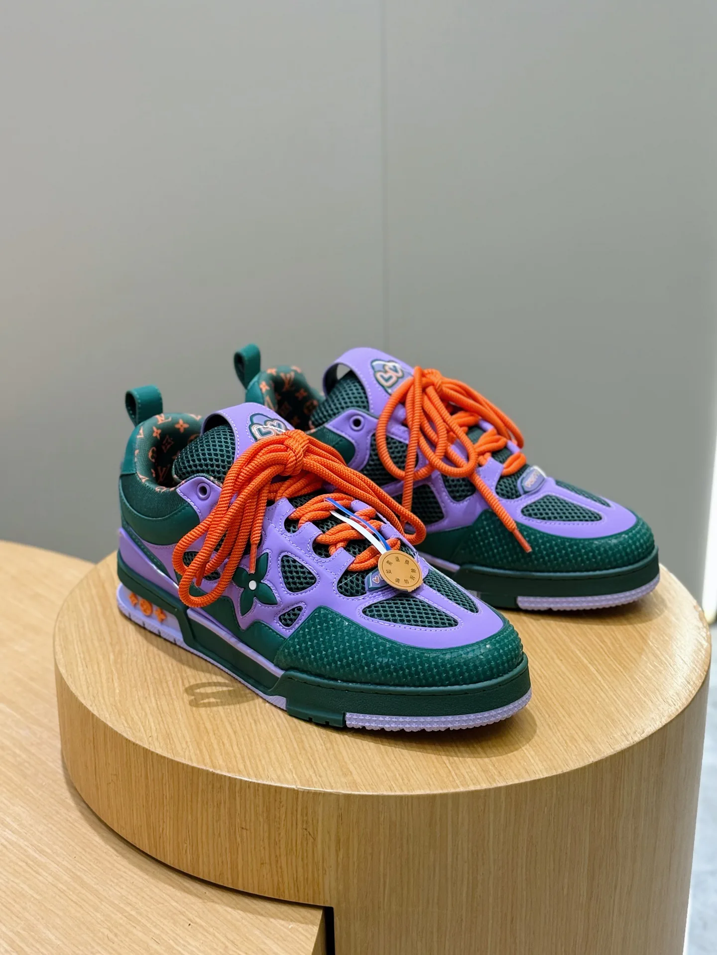 Кроссовки Мужские Louis Vuitton 13563404