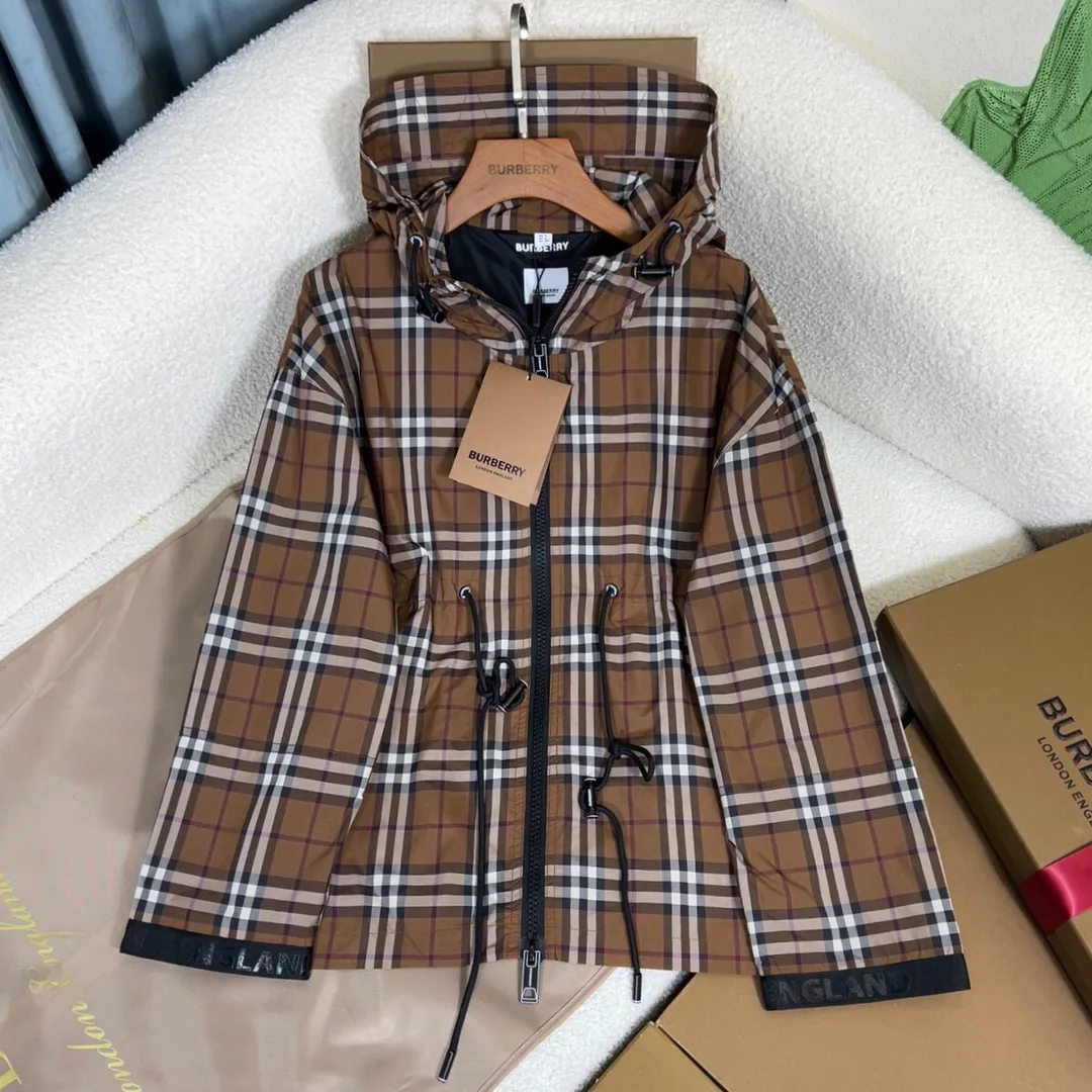 Куртки Женские Burberry