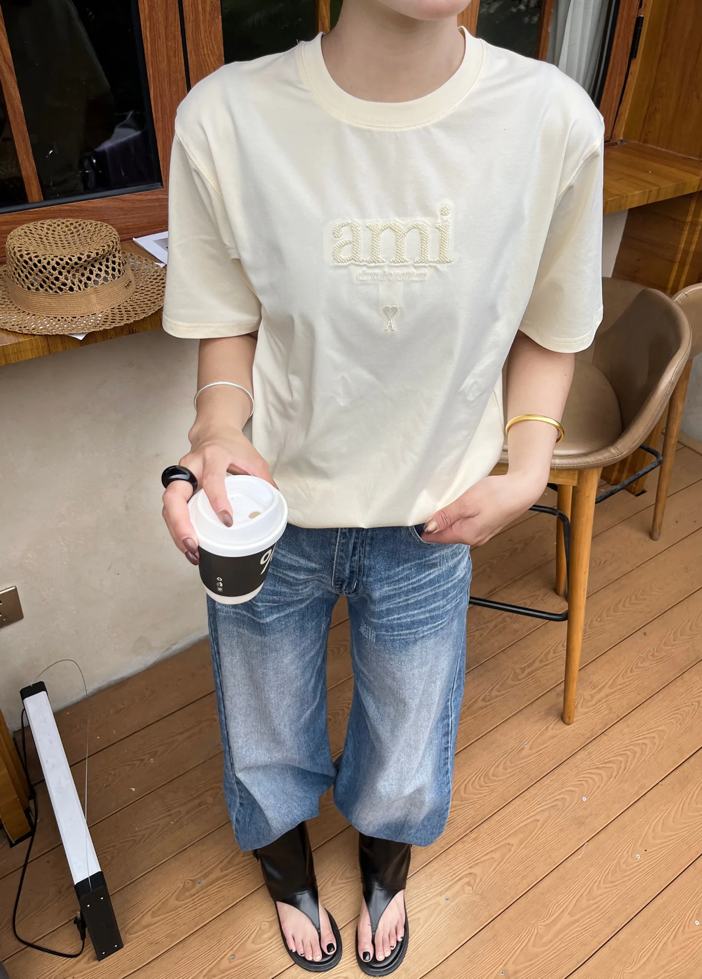 Футболки Женские Ami Paris 13405188