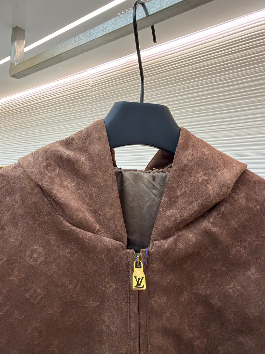 Куртки И Пуховики Мужские Louis Vuitton 1564960