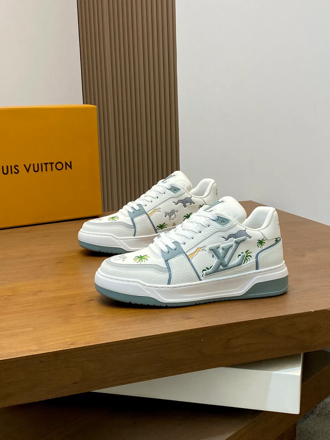 Кроссовки Мужские Louis Vuitton 1745524