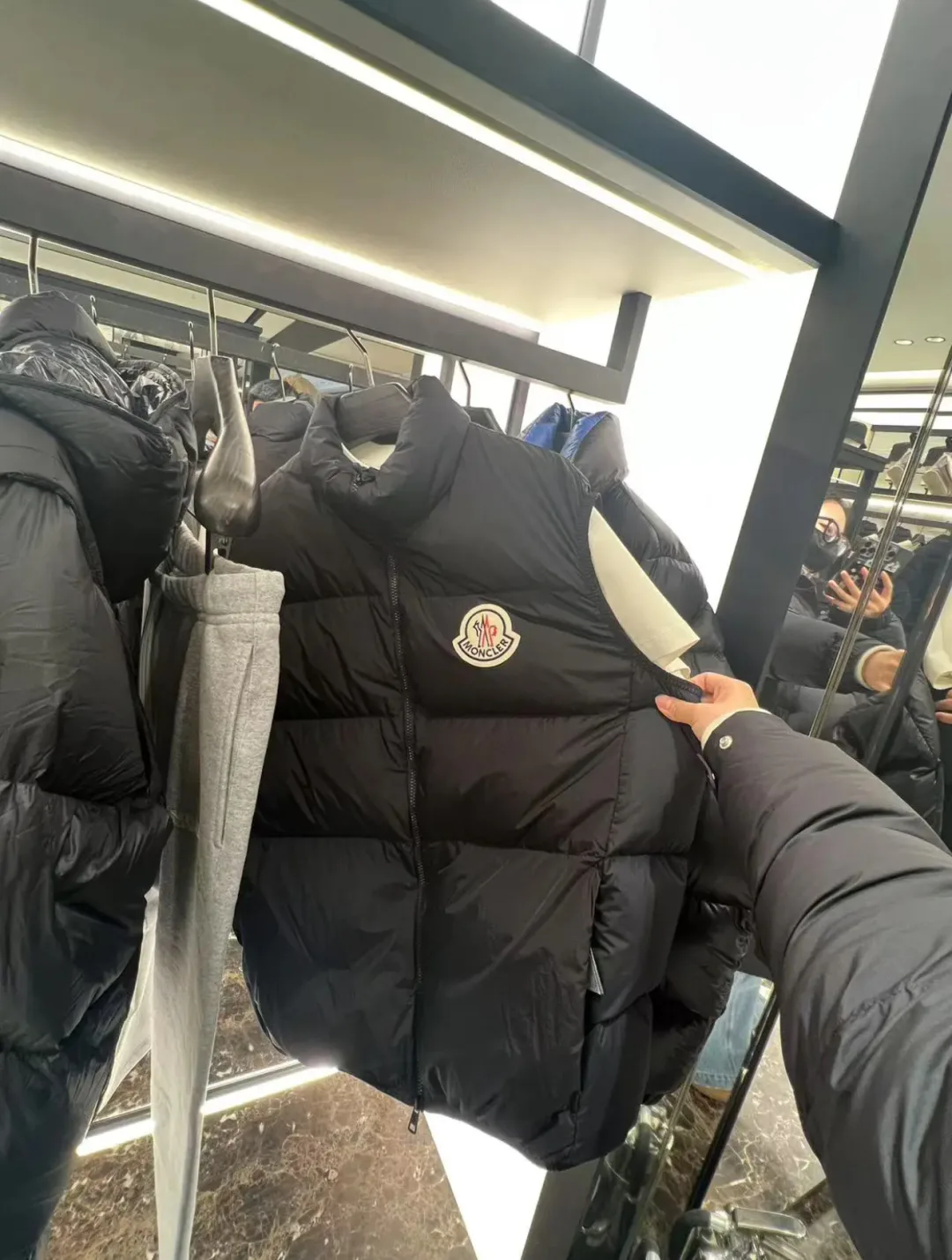 Жилеты Женские Moncler 18007561
