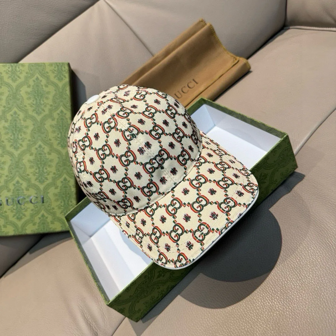 Головные Уборы Gucci 11529692