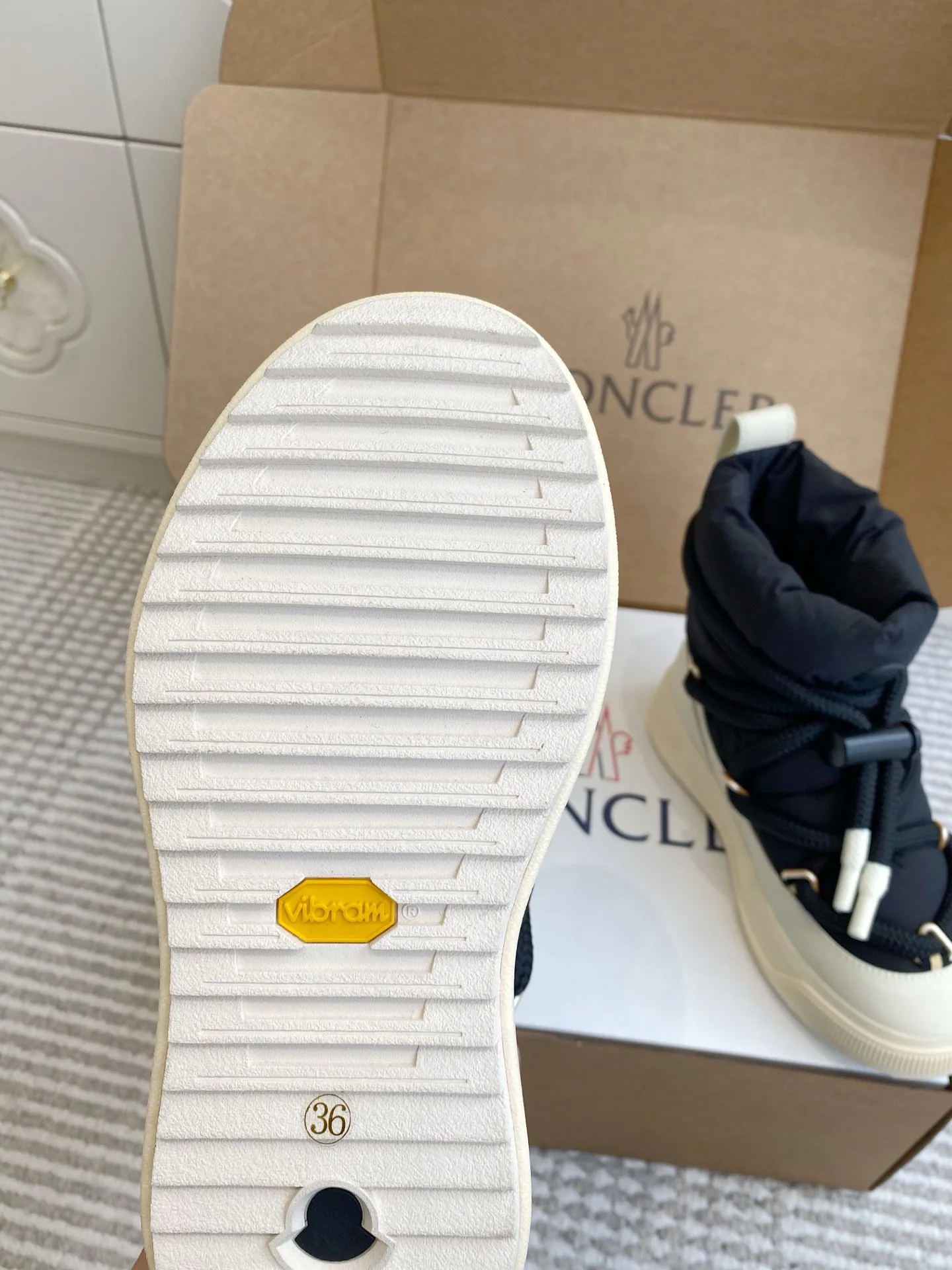 Угги Женские Moncler 393186