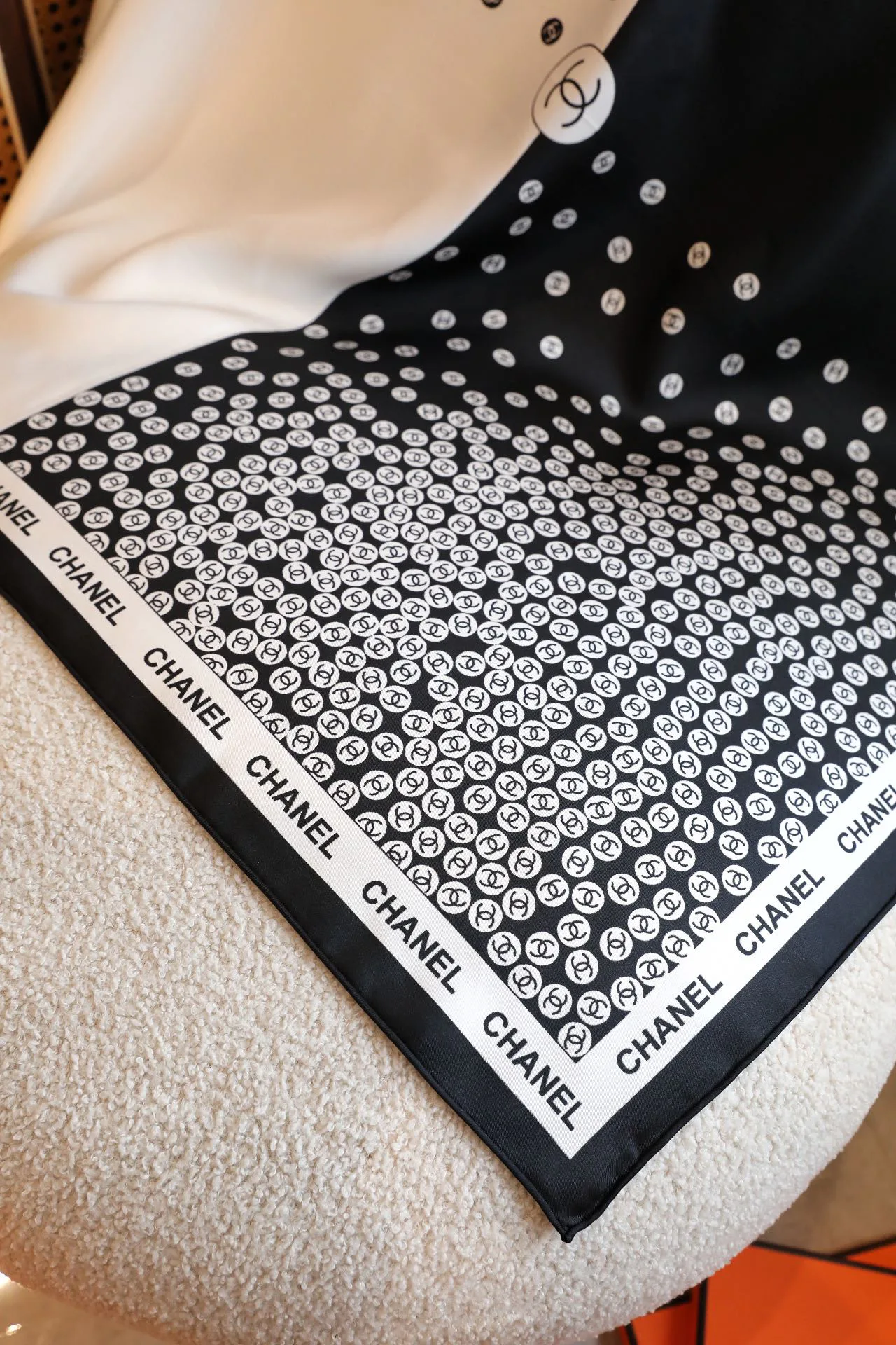 Шарфы Chanel 12040