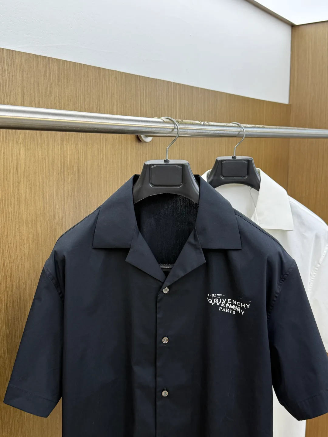 Рубашки Мужские Givenchy 18699207