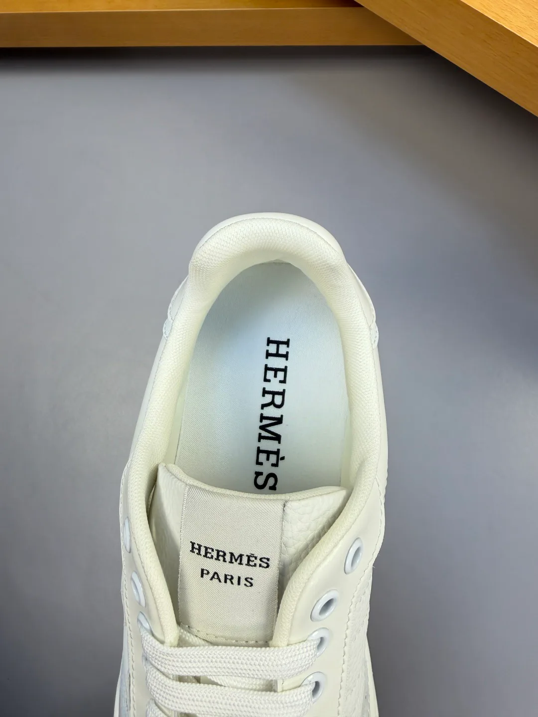 Кроссовки Мужские Hermes 18257064
