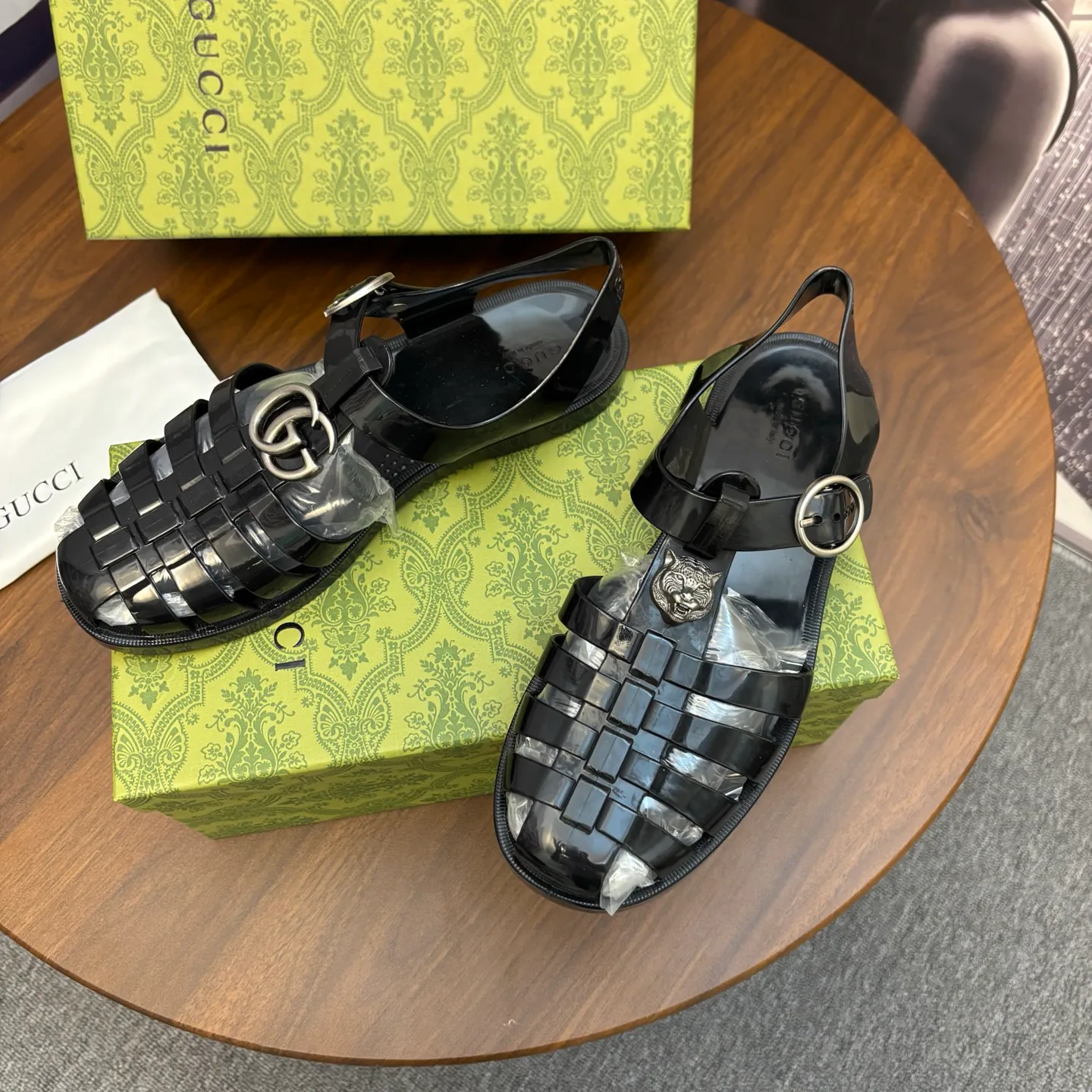 Туфли Женские Gucci 493978