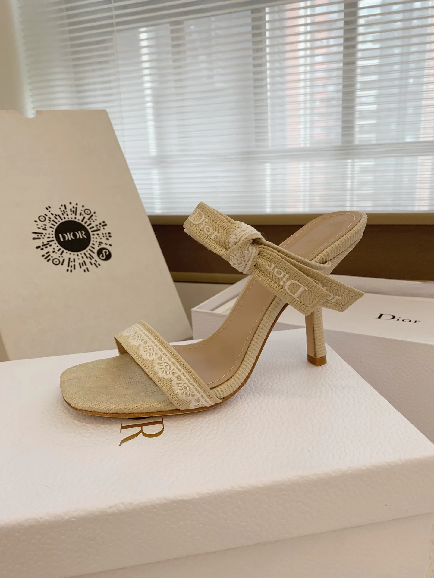 Босоножки Женские Christian Dior 11599288
