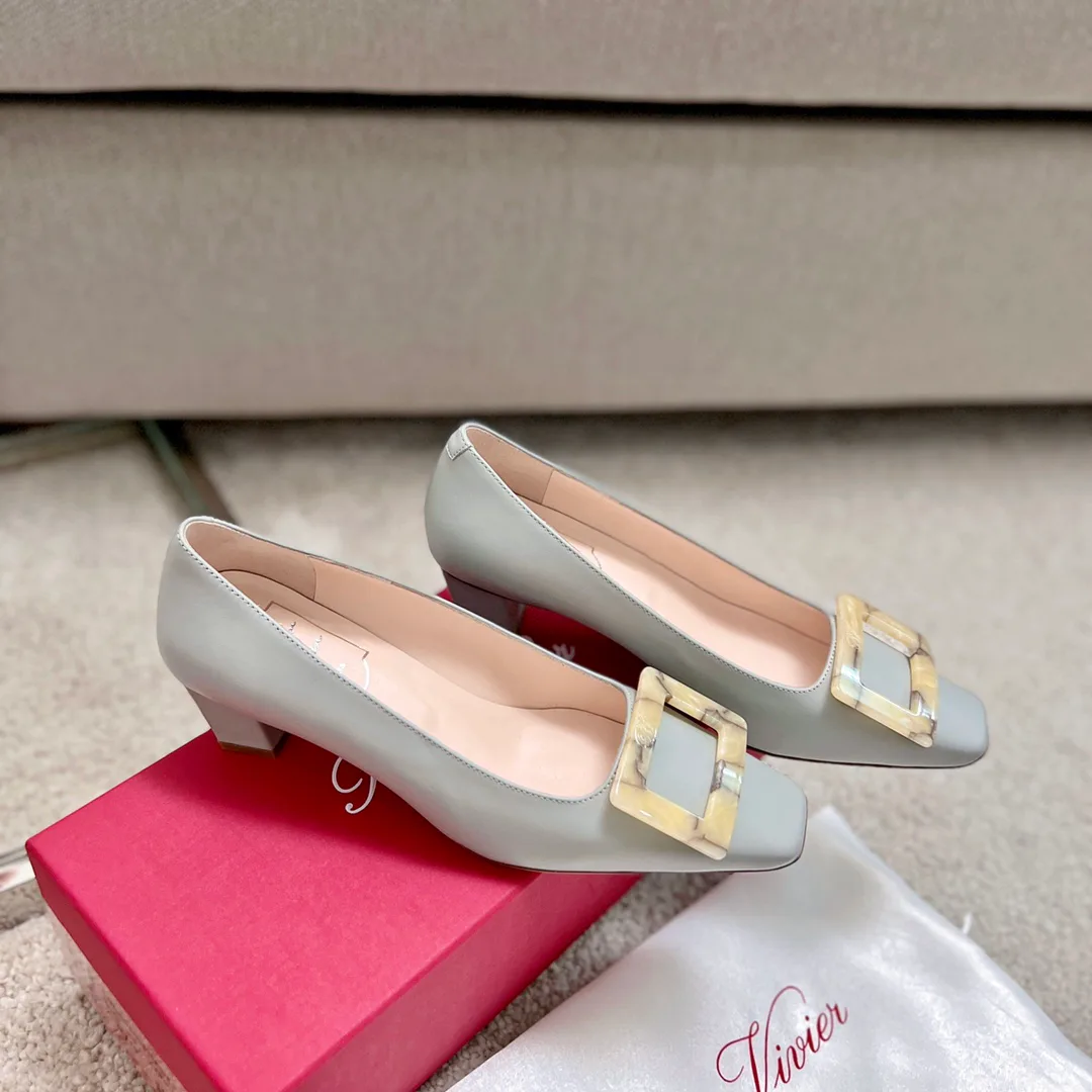Туфли Женские Roger Vivier 17550736