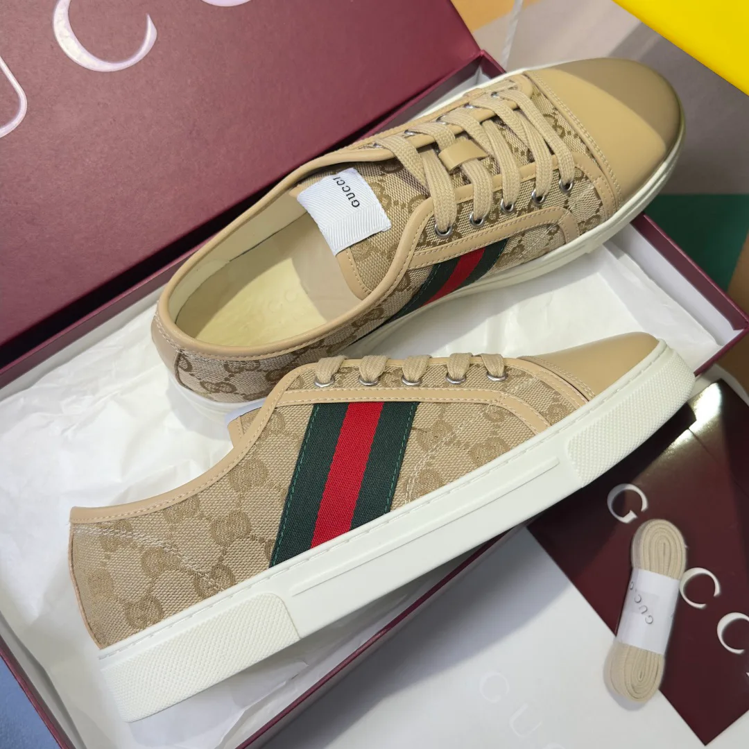 Кроссовки Женские Gucci 13300439