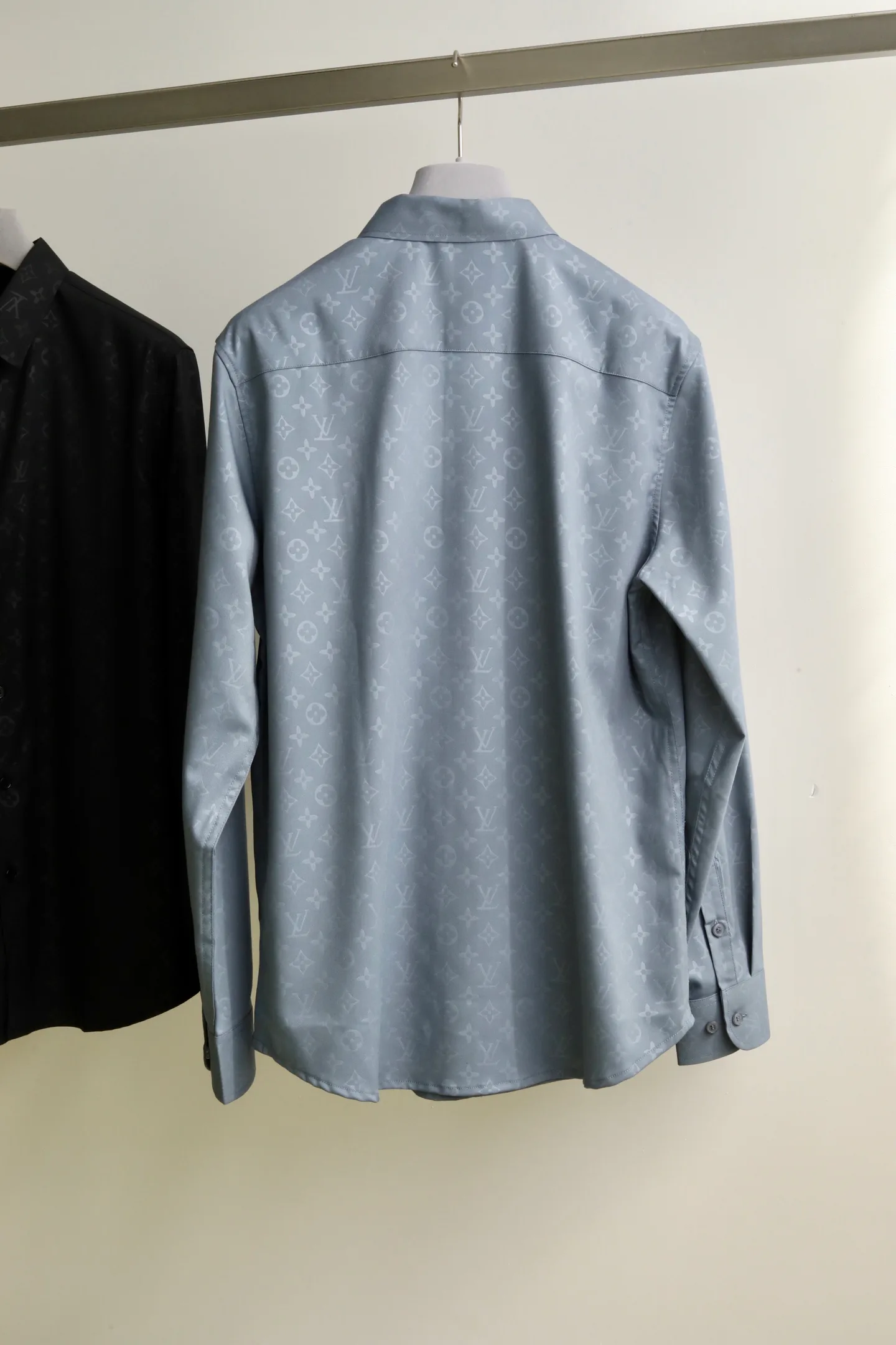 Рубашки Мужские Louis Vuitton 18509970