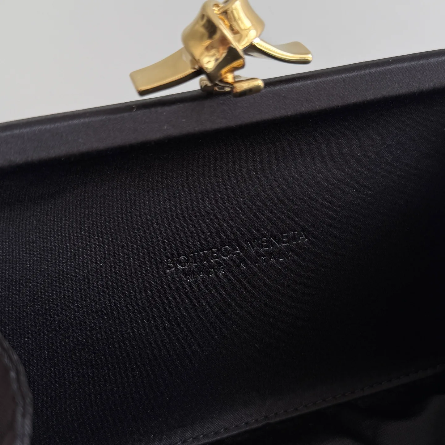 Клатчи Женские Bottega Veneta 18893658