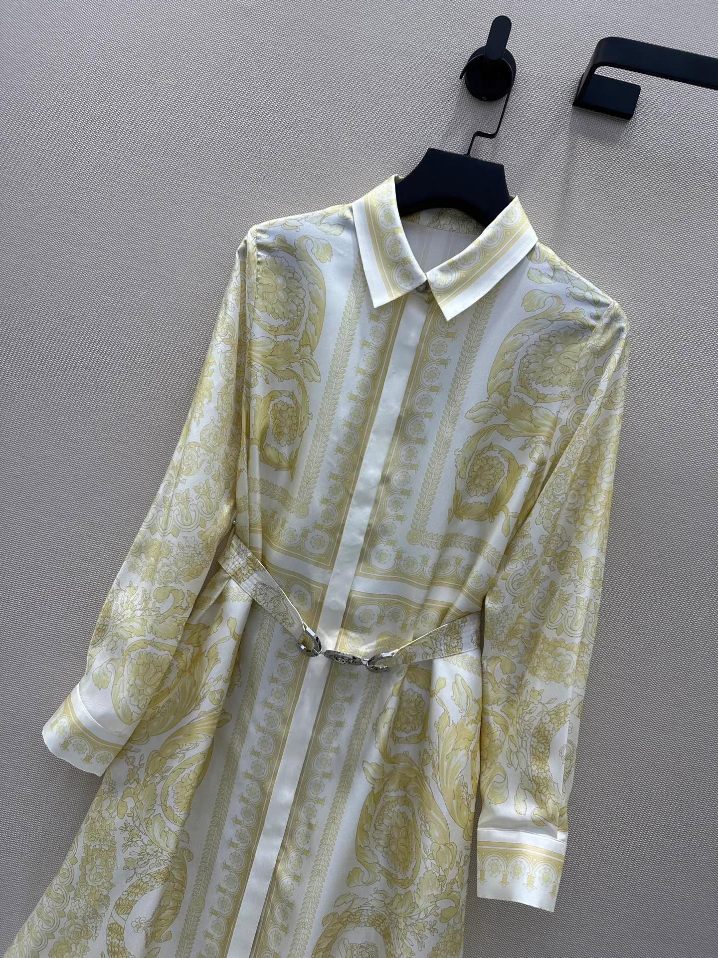 Платья Женские Versace 11401491