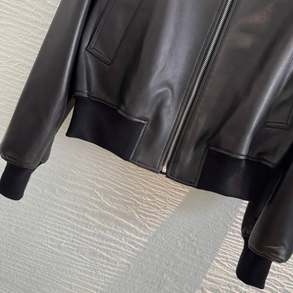 Кожаные Куртки И Дублёнки Женские Bottega Veneta 18728864