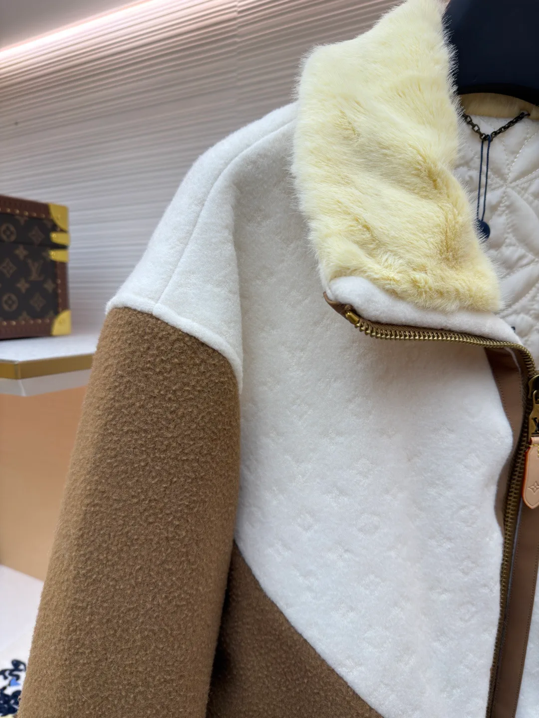 Куртки И Пуховики Мужские Louis Vuitton 7080105