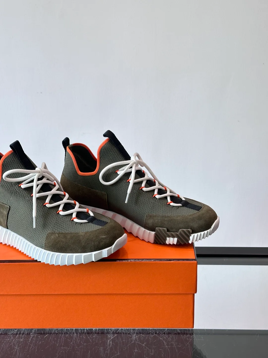 Кроссовки Мужские Hermes 1729391