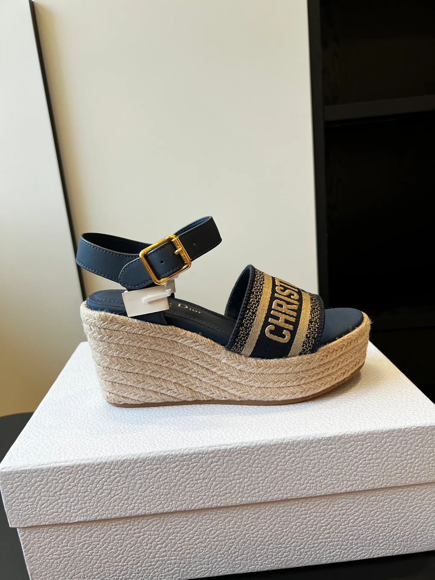Сандалии Женские Christian Dior 11884709