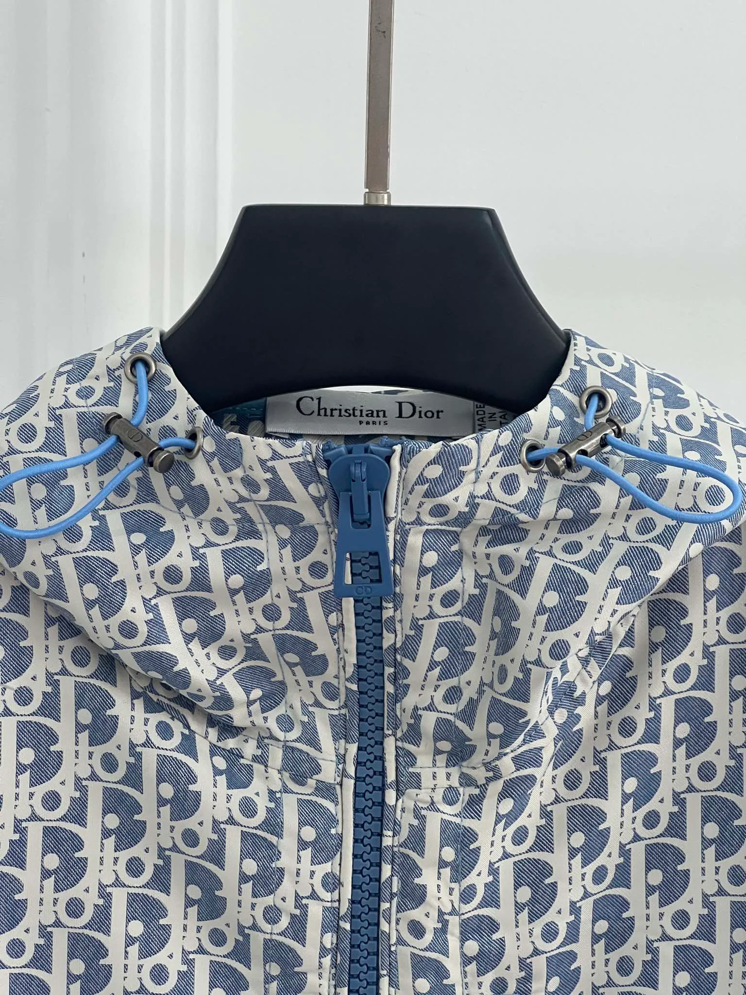 Куртки И Пуховики Женские Christian Dior 18885460