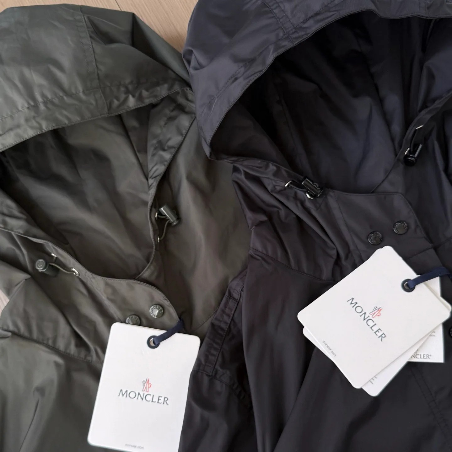 Куртки И Пуховики Женские Moncler 9606370