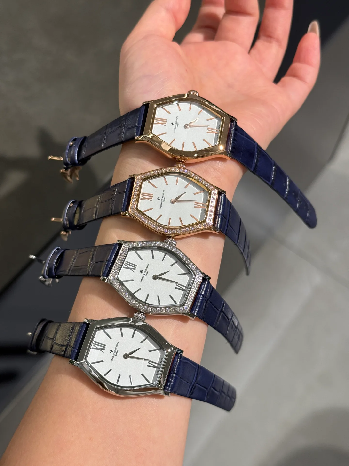 Часы Женские Vacheron Constantin 17801449