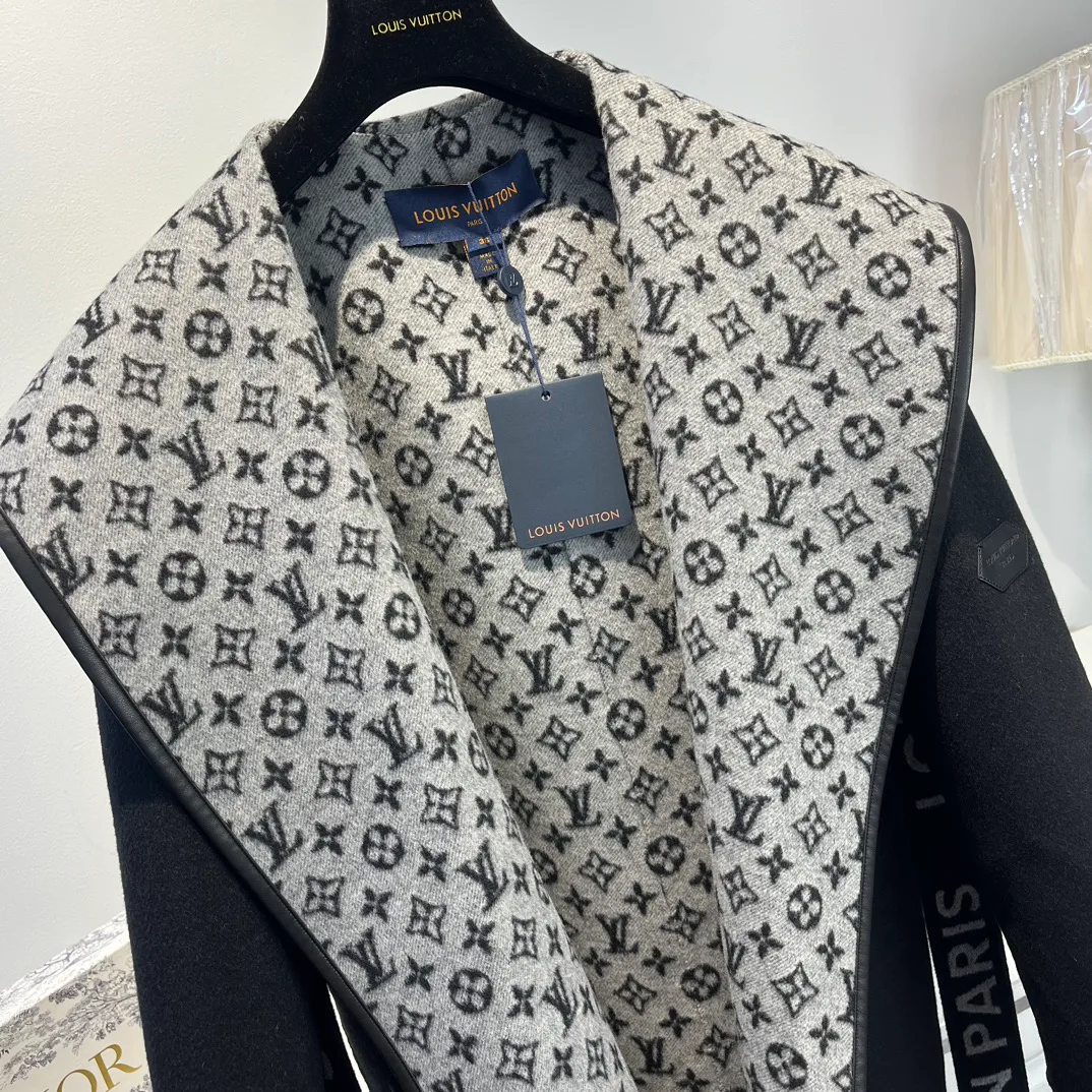 Пальто Женские Louis Vuitton 857447