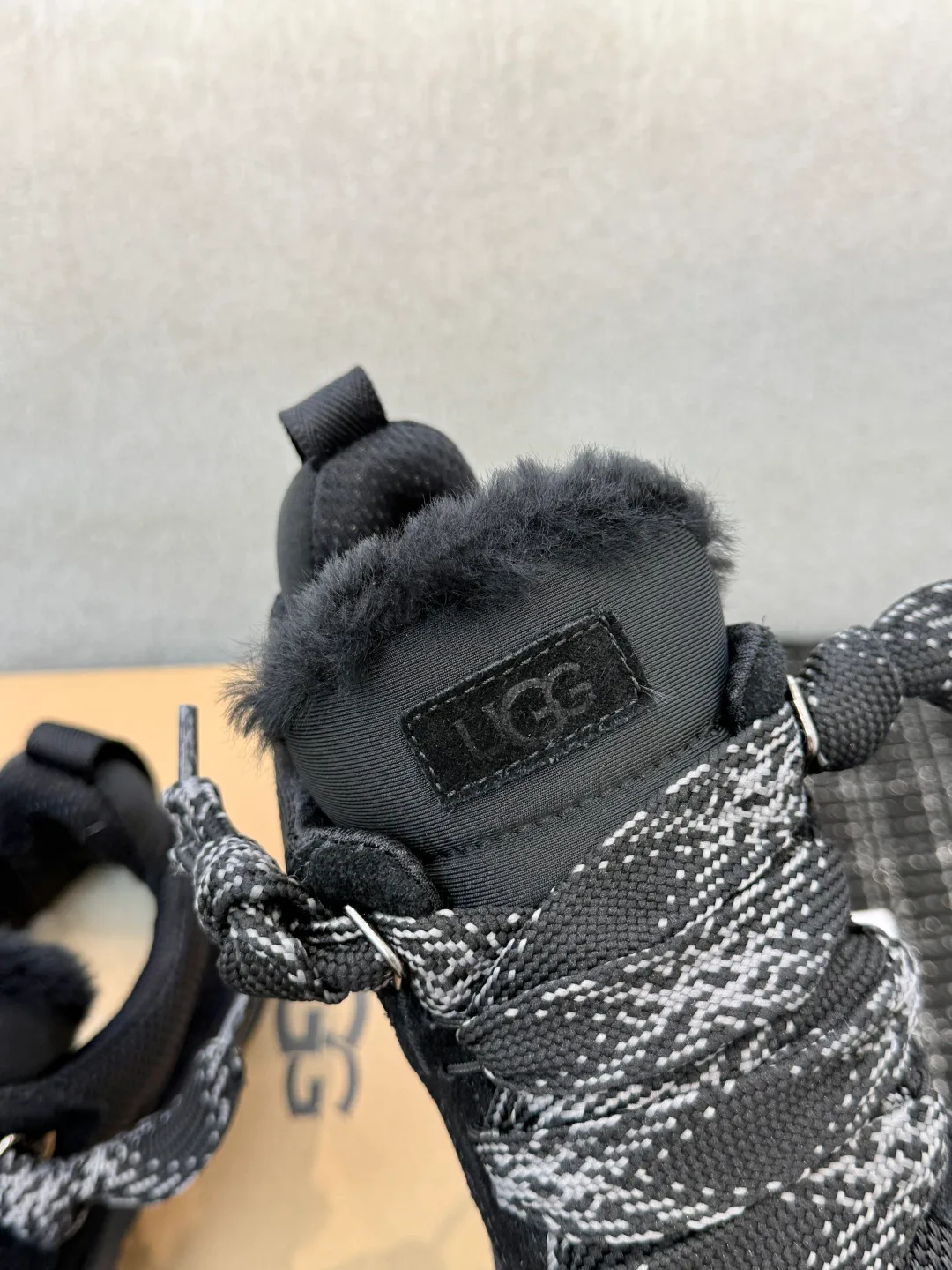 Кроссовки Женские Ugg 19979122