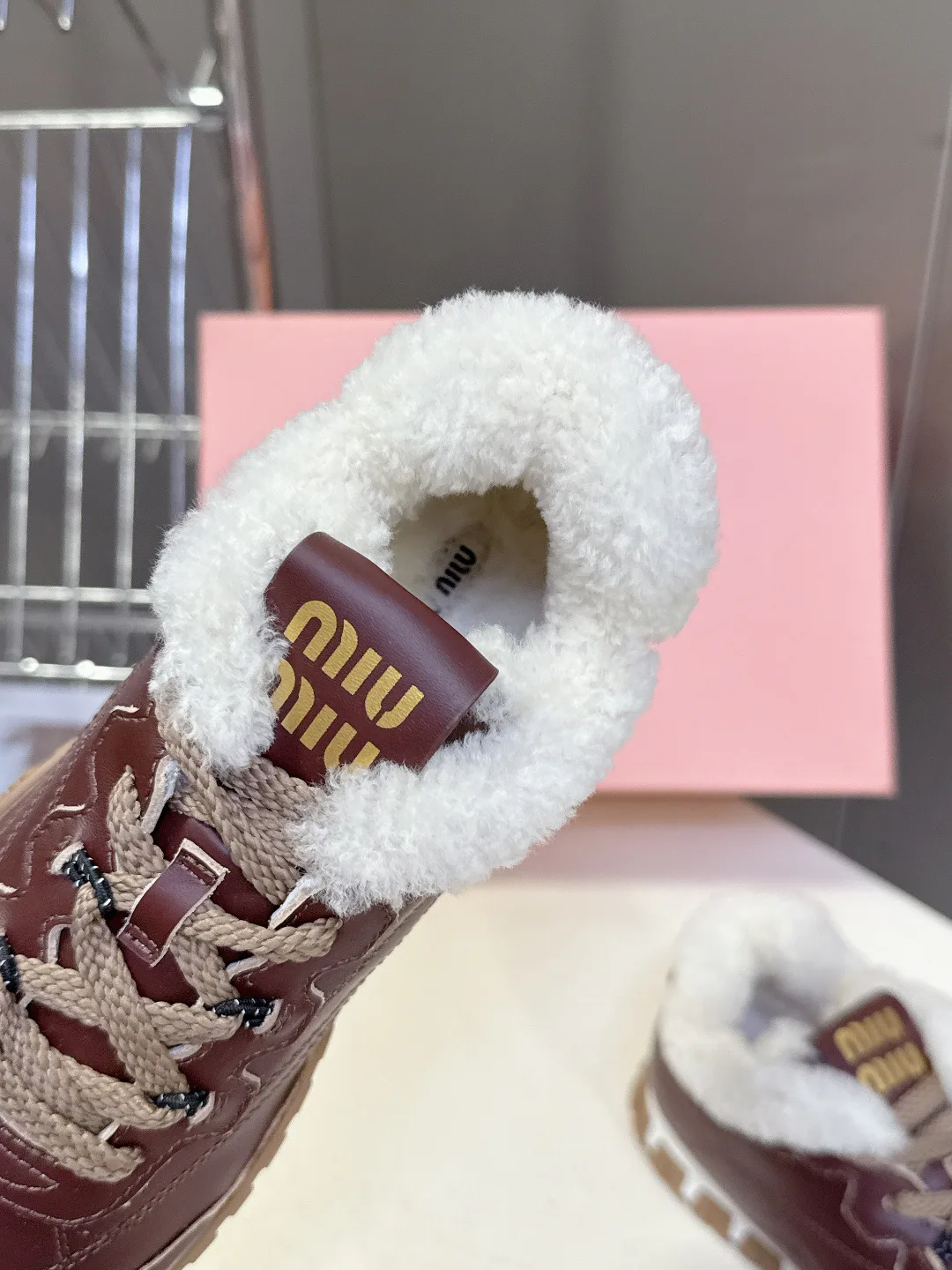 Кроссовки Женские Miu Miu 20091409