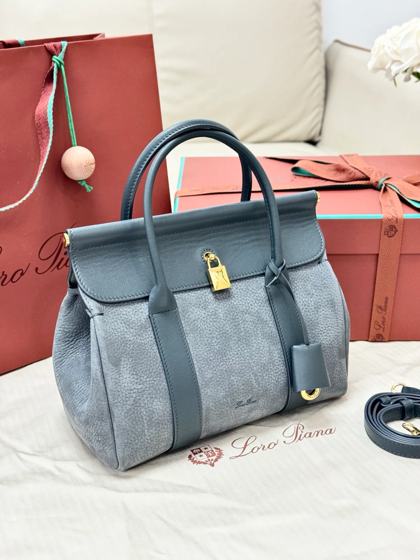 Классические Сумки Женские Loro Piana 11472593