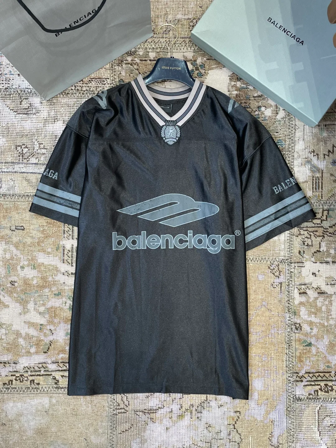 Футболки Мужские Balenciaga 10216575