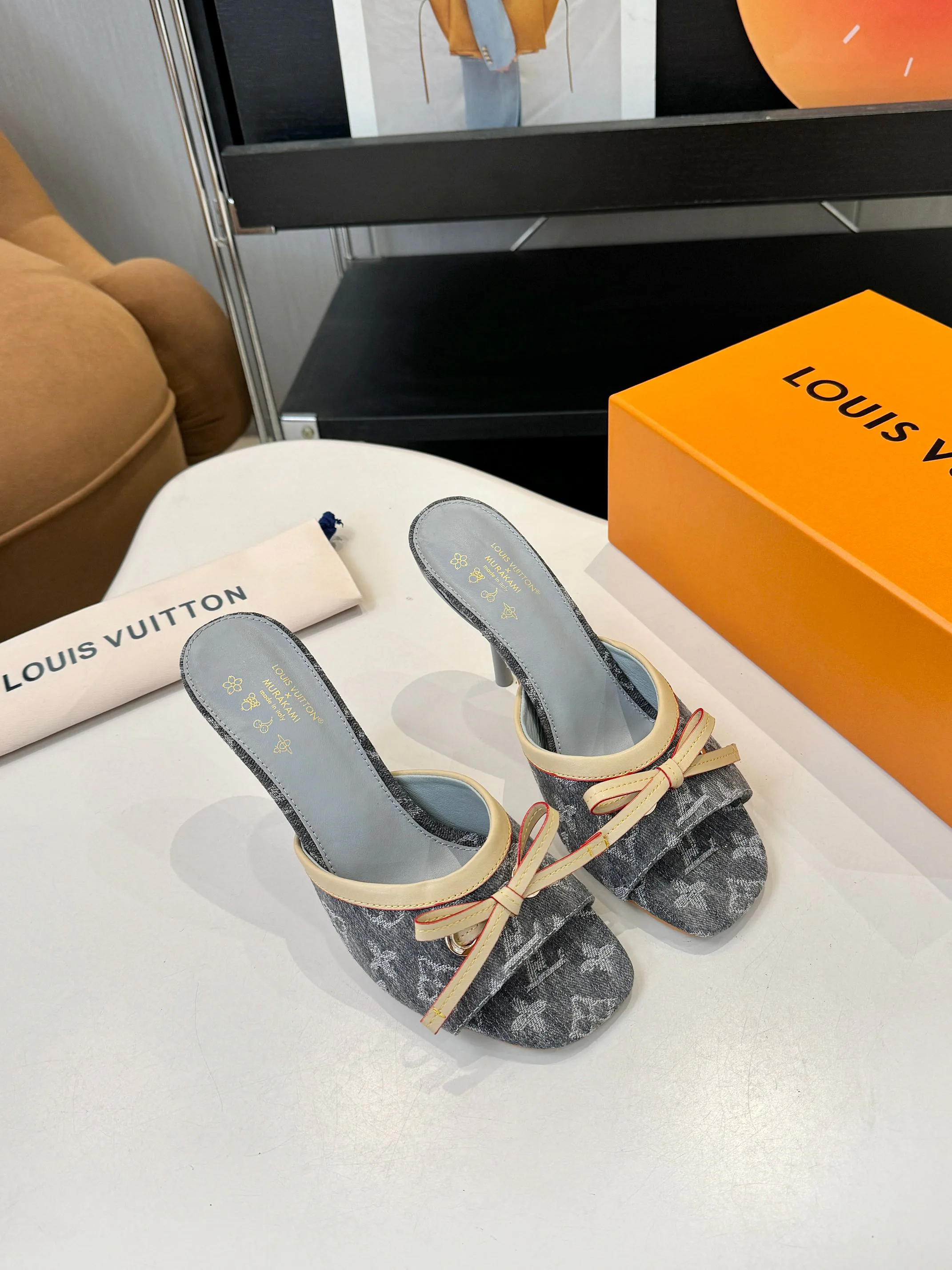 Босоножки Женские Louis Vuitton 11190673