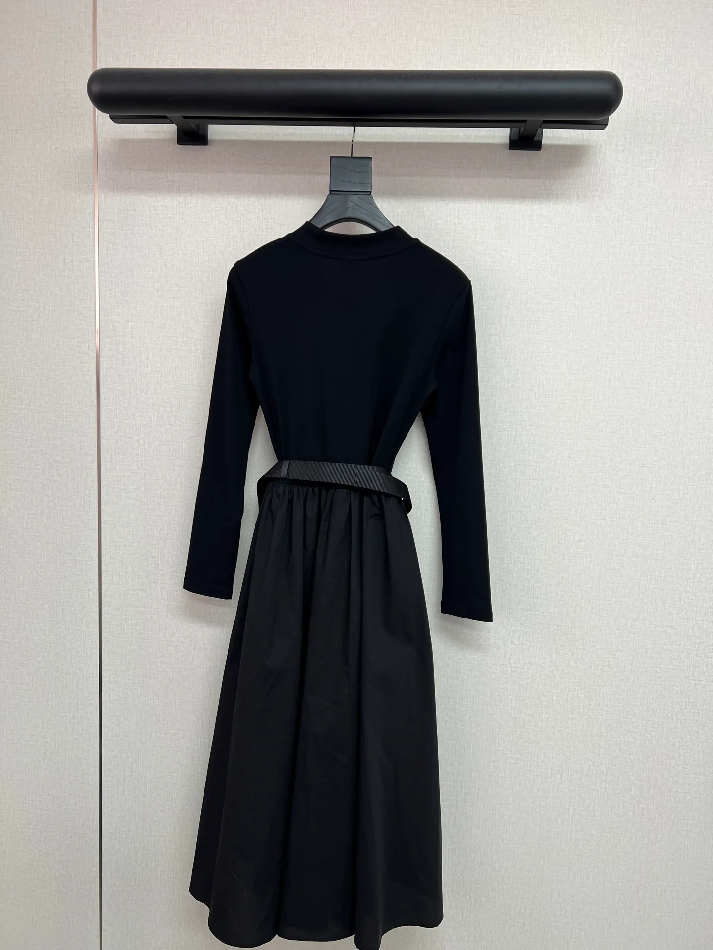 Платья Женские Prada 18232462
