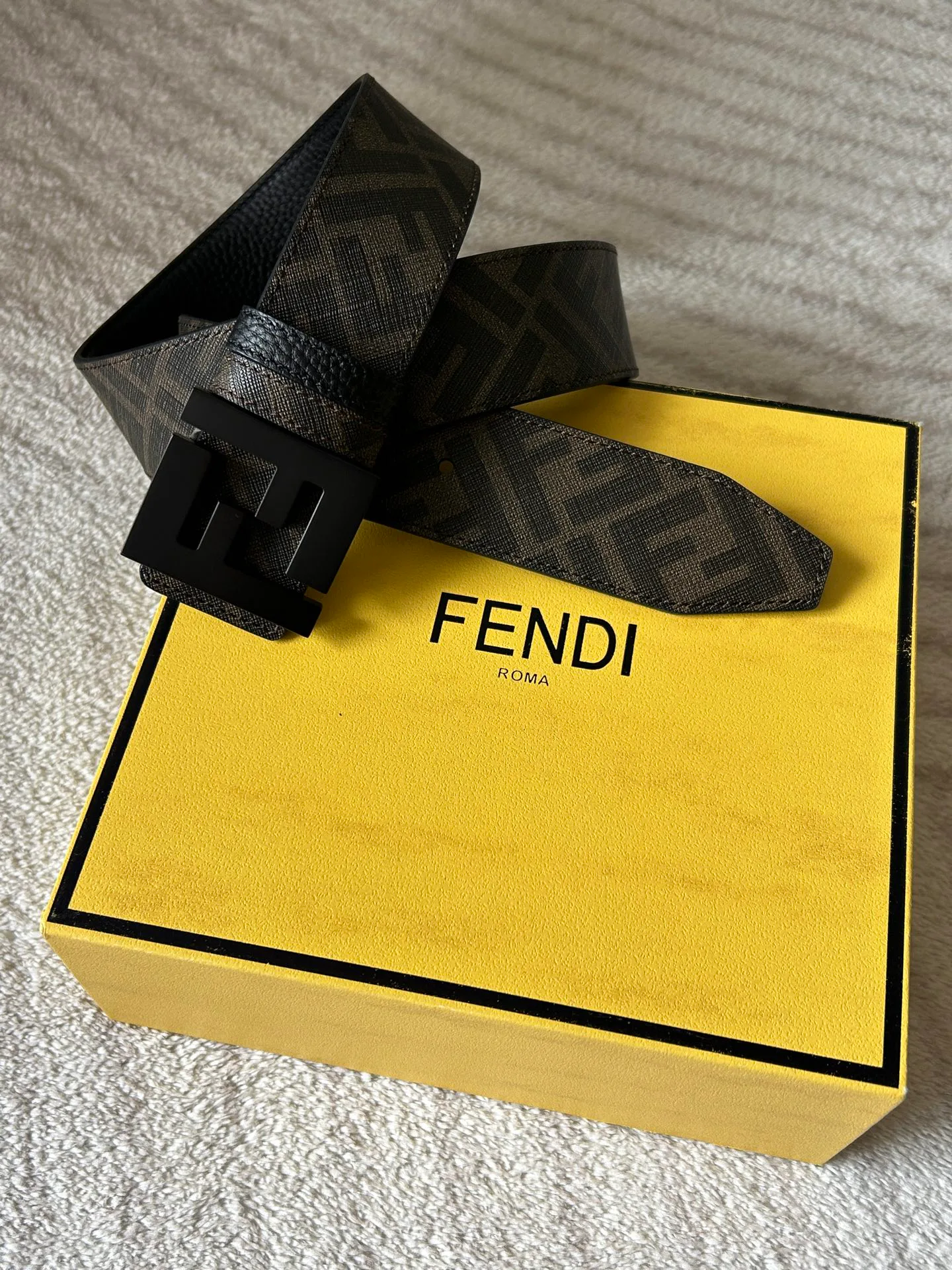 Ремни Fendi 11704487