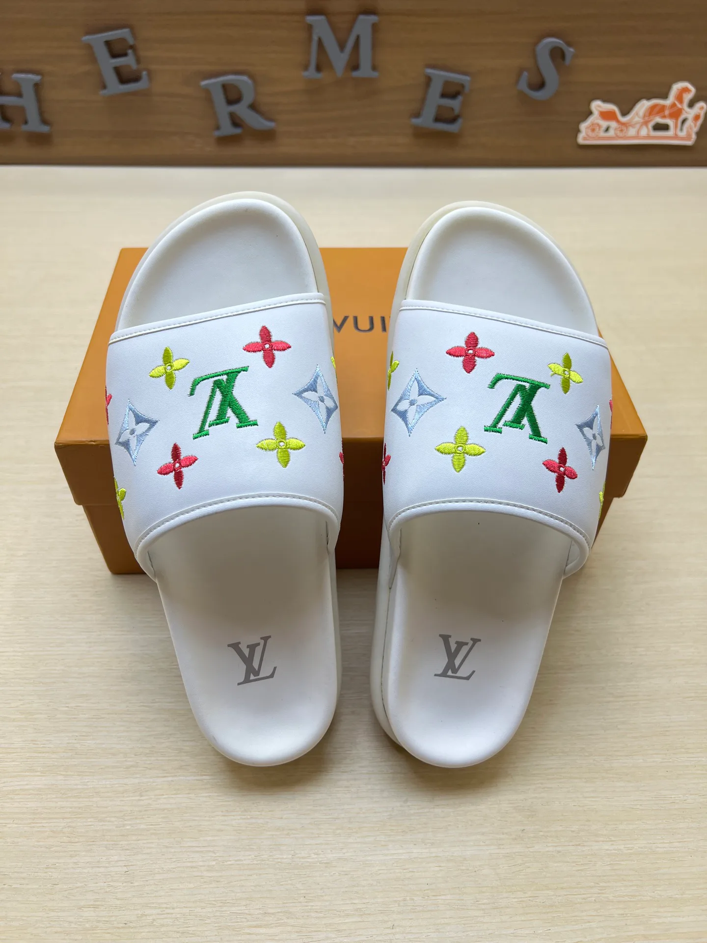 Шлепанцы Мужские Louis Vuitton 11450858