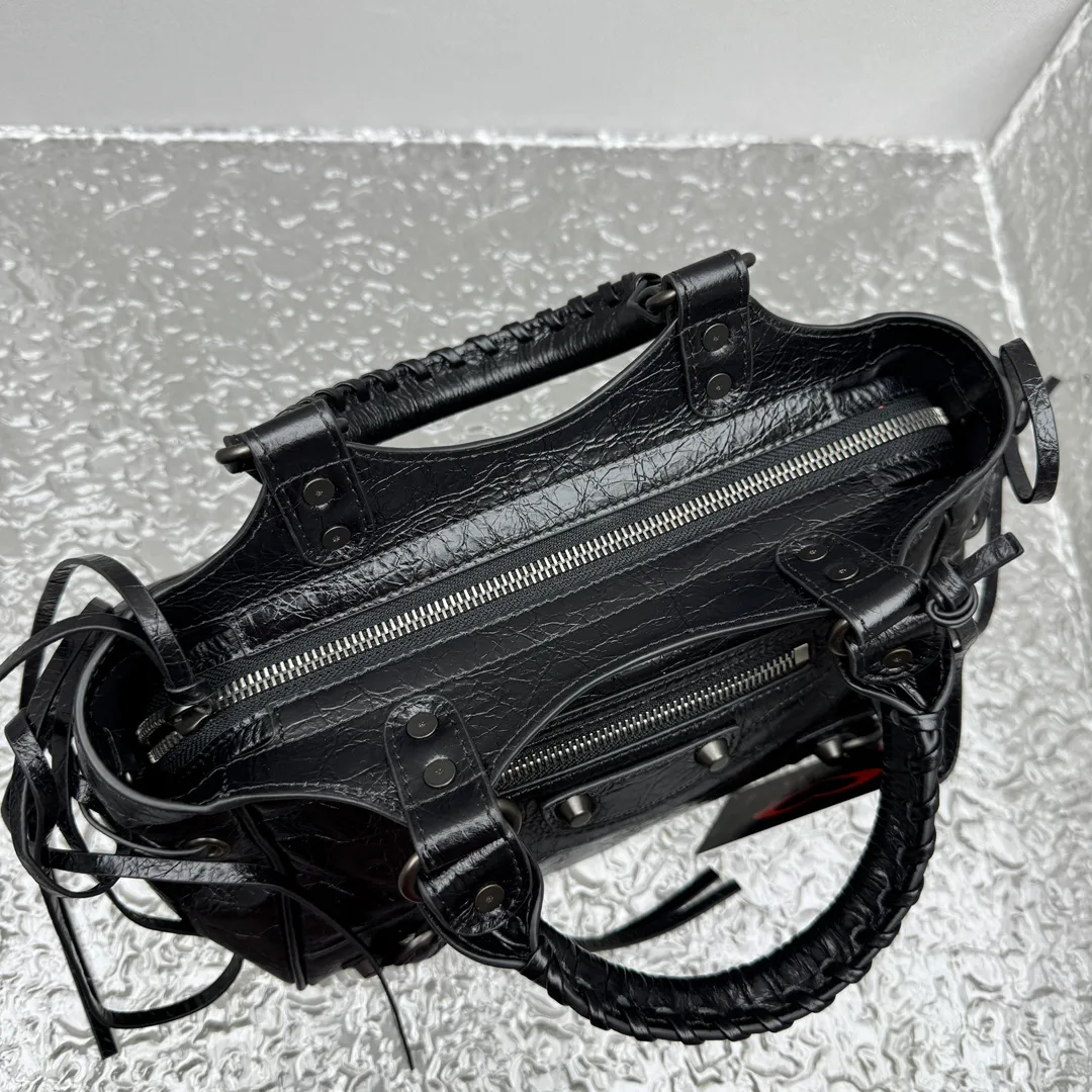 Классические Сумки Женские Balenciaga 11451440