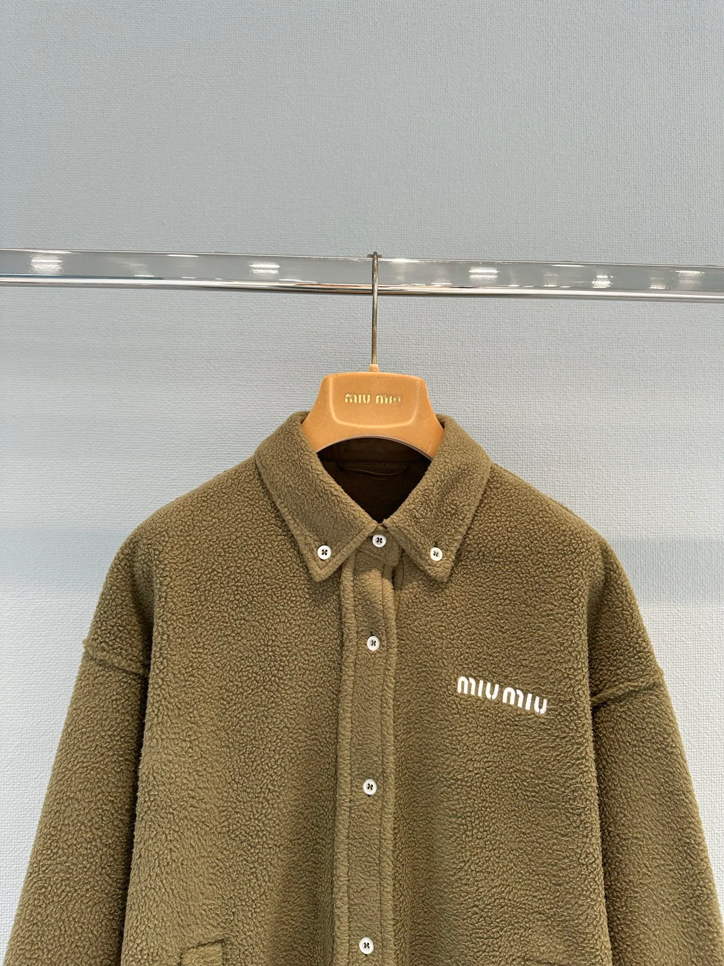 Куртки И Пуховики Женские Miu Miu 18349343