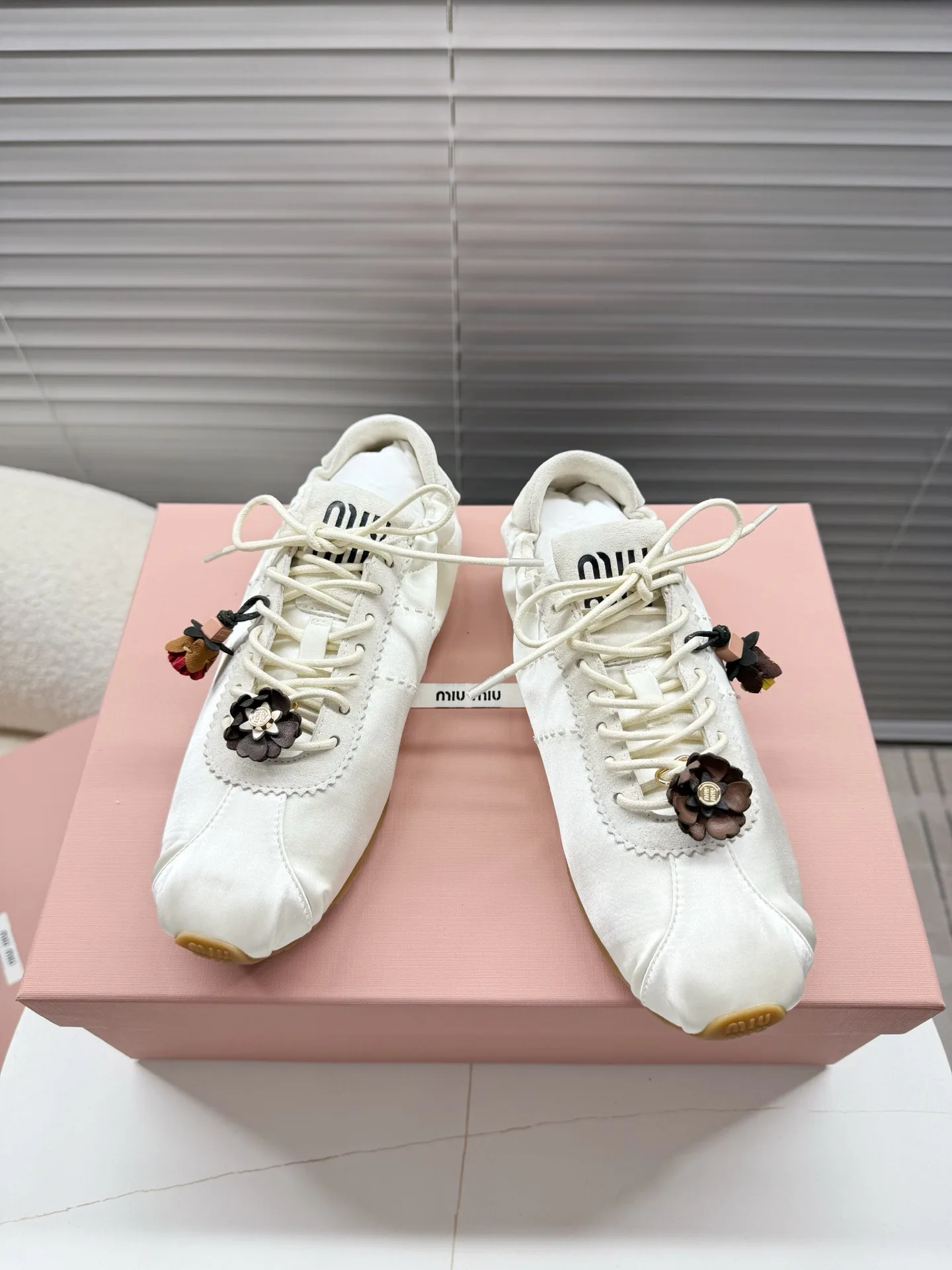 Кроссовки Женские Miu Miu 3742523