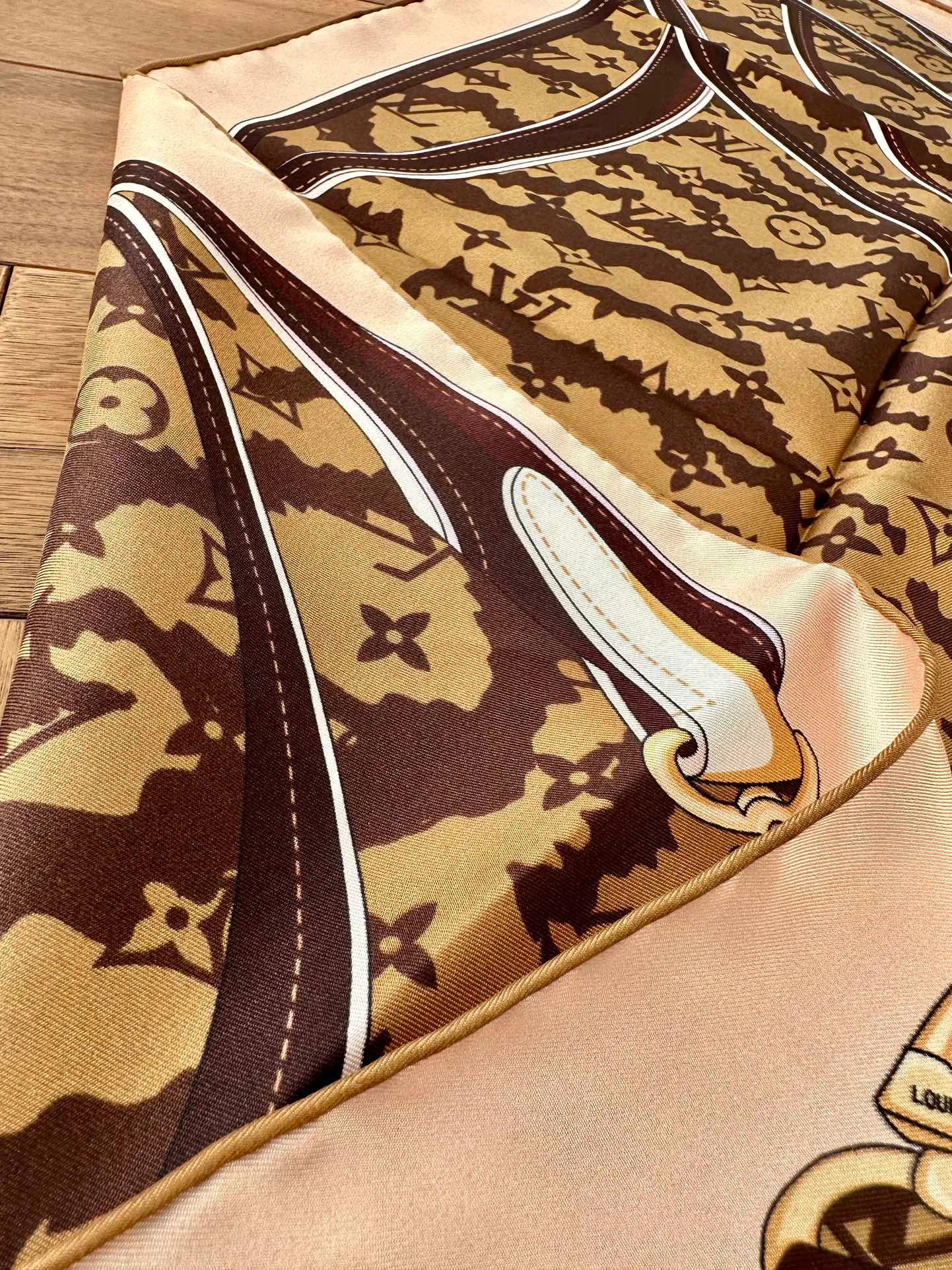 Платки Louis Vuitton 9648229