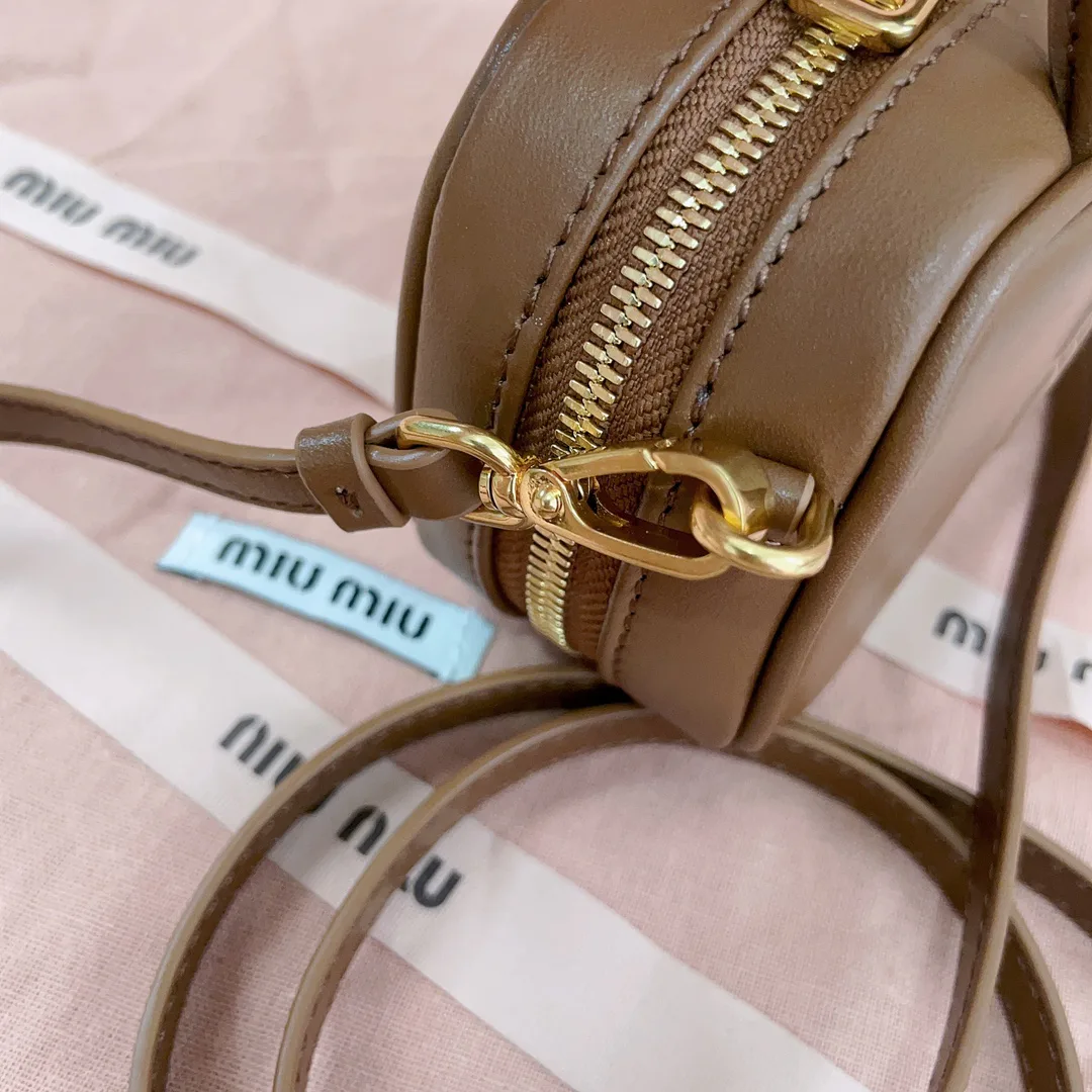 Клатчи Женские Miu Miu 11204059