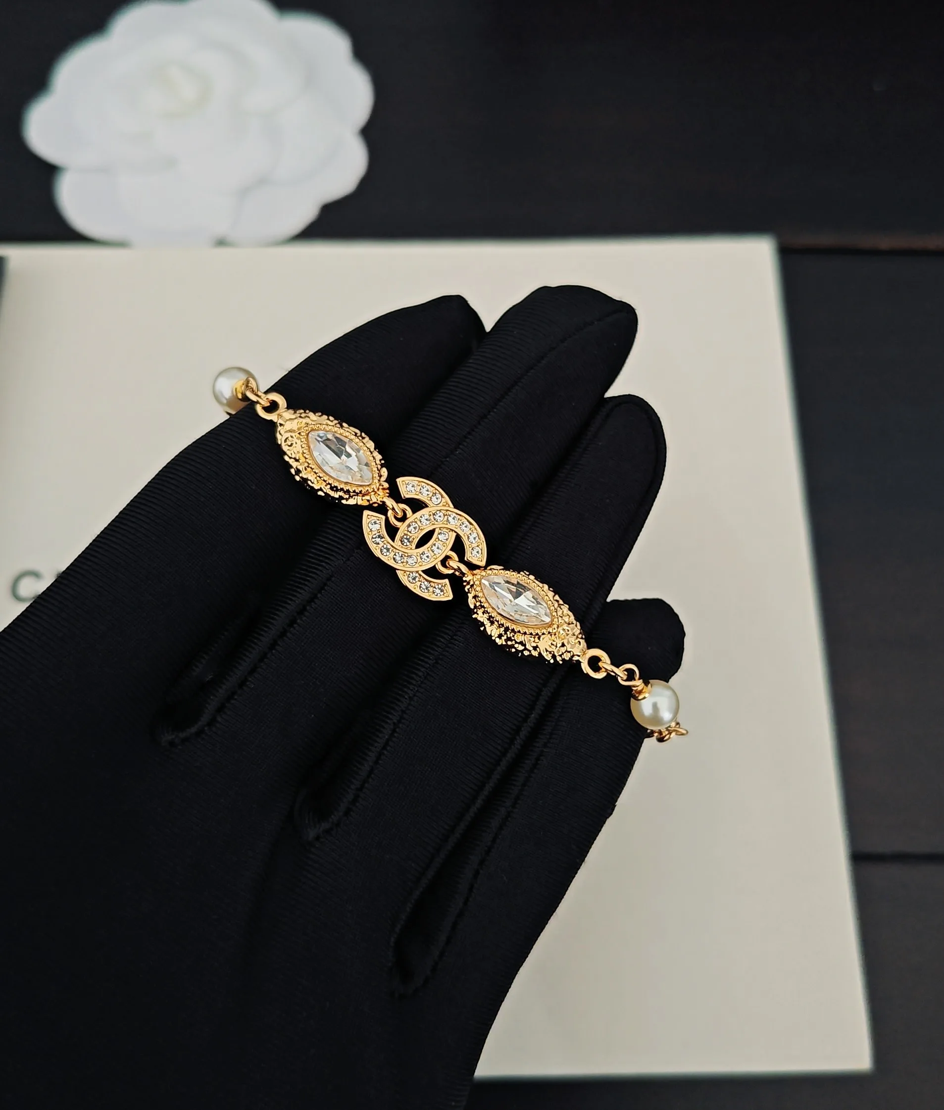 Бижутерия Chanel 549041