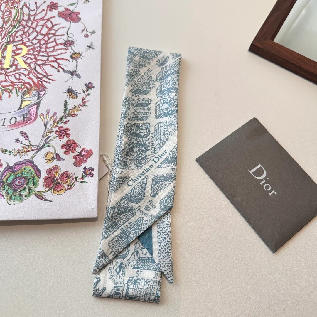 Платки Christian Dior 11776850
