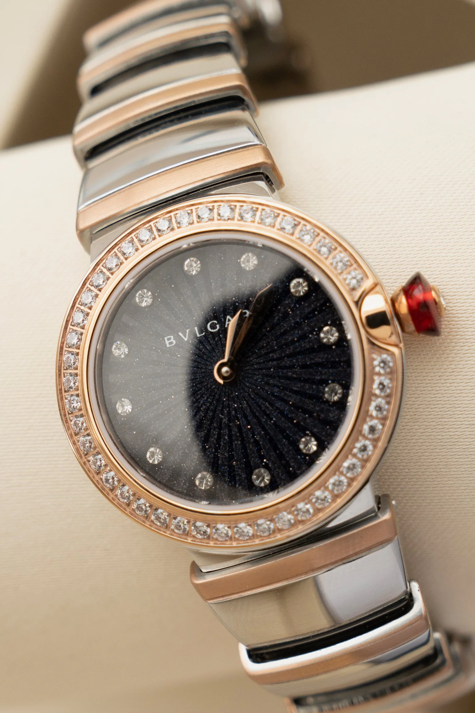 Часы Женские Bvlgari 10990061