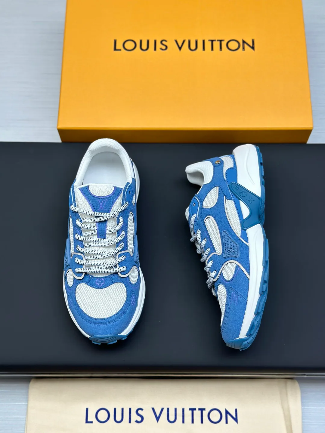Кроссовки Мужские Louis Vuitton 153045
