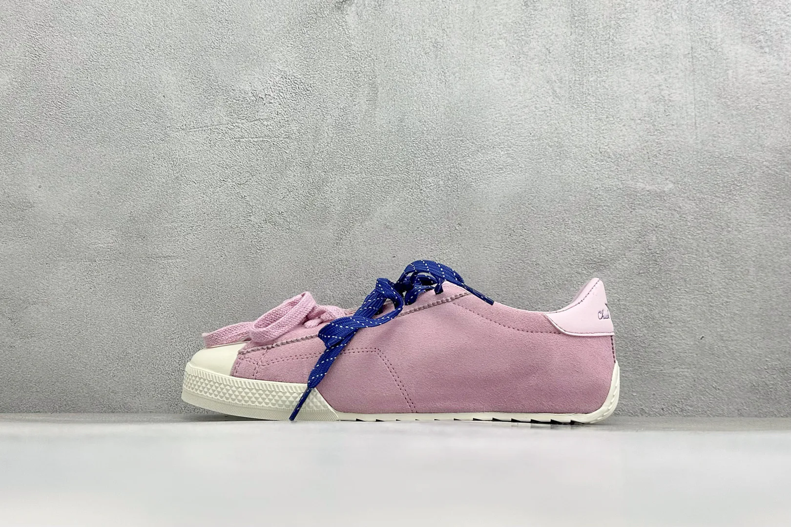 Кроссовки Женские Converse 17486373