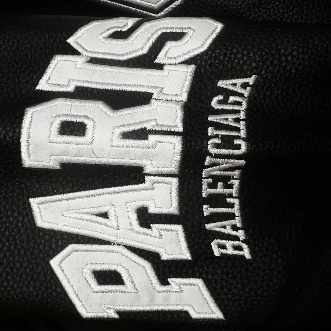 Куртки И Пуховики Мужские Balenciaga 8061