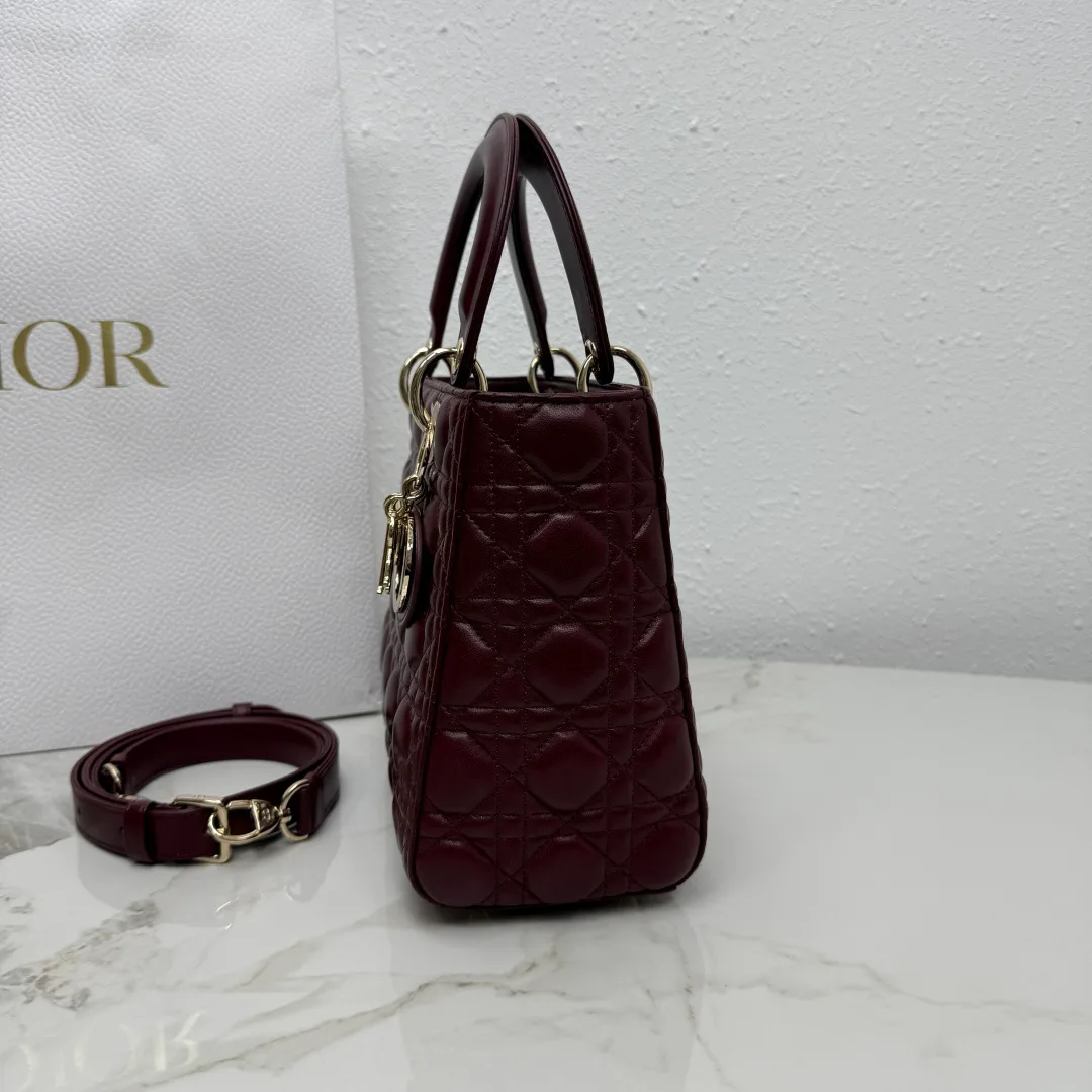 Классические Сумки Женские Christian Dior 18116423