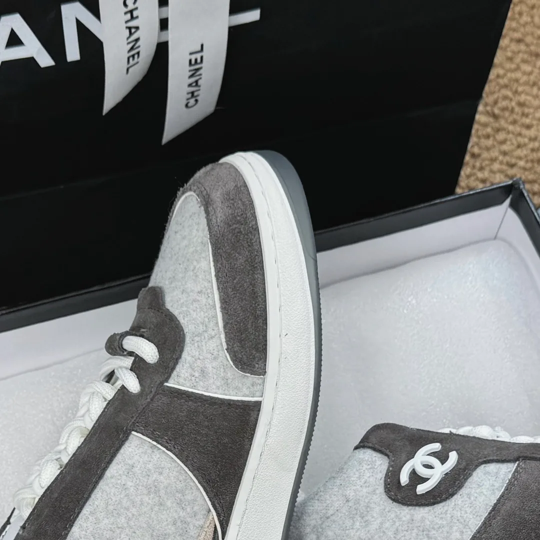 Кроссовки Женские Chanel 6131958